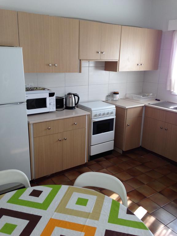 Francis Apartments Λάρνακα Δωμάτιο φωτογραφία
