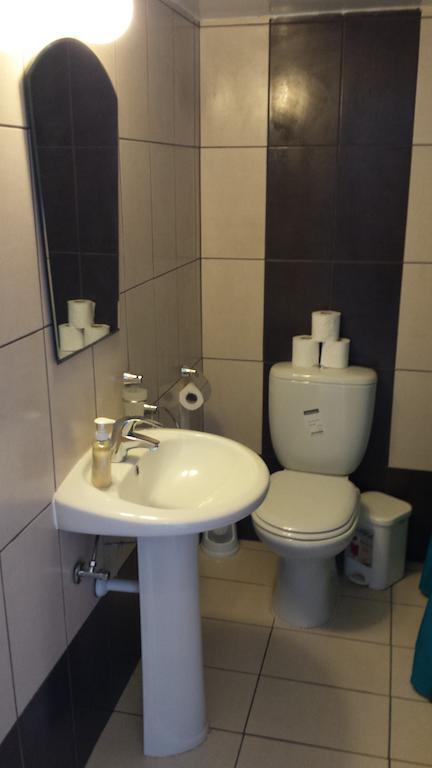 Francis Apartments Λάρνακα Δωμάτιο φωτογραφία