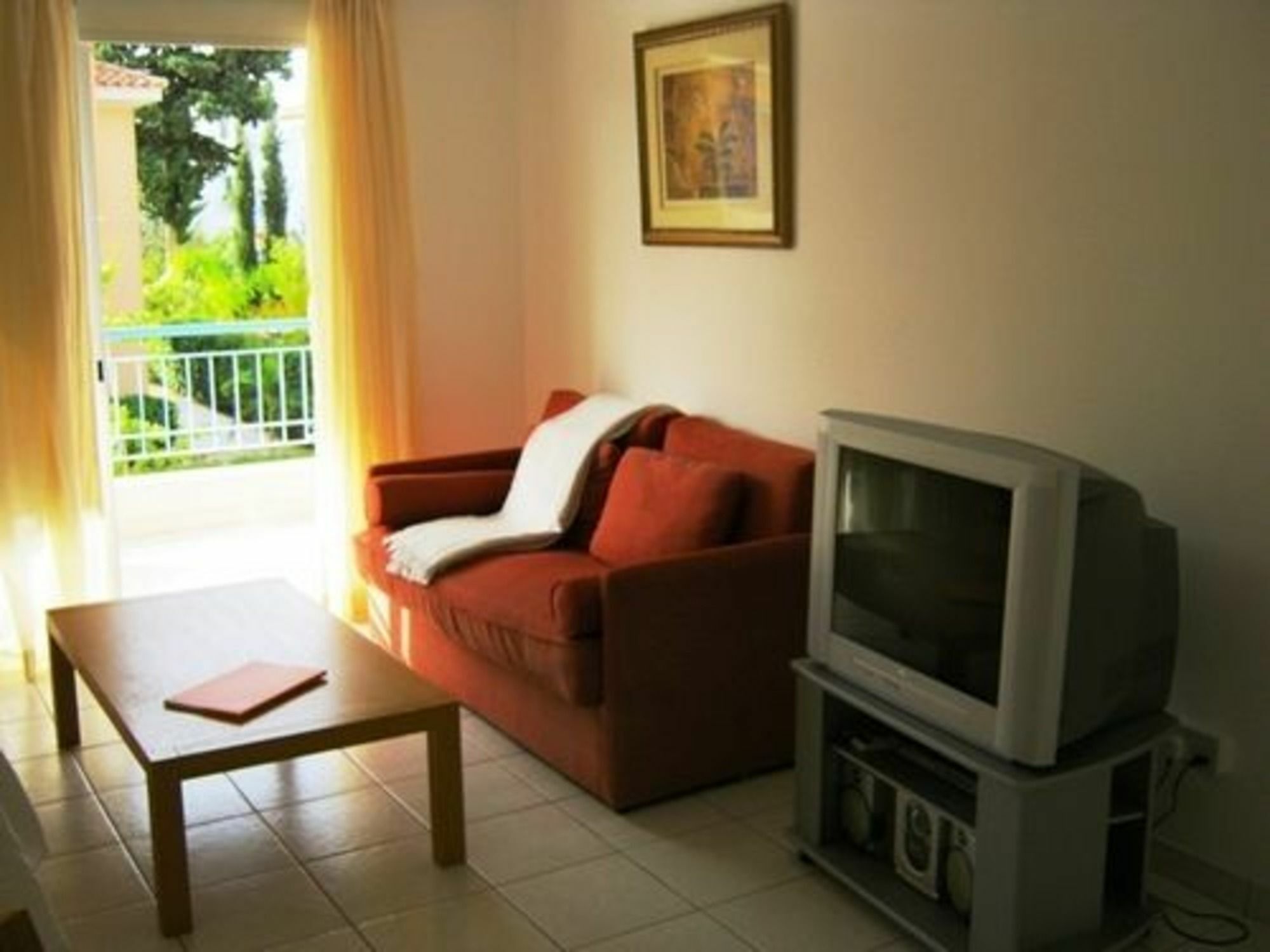 Francis Apartments Λάρνακα Εξωτερικό φωτογραφία