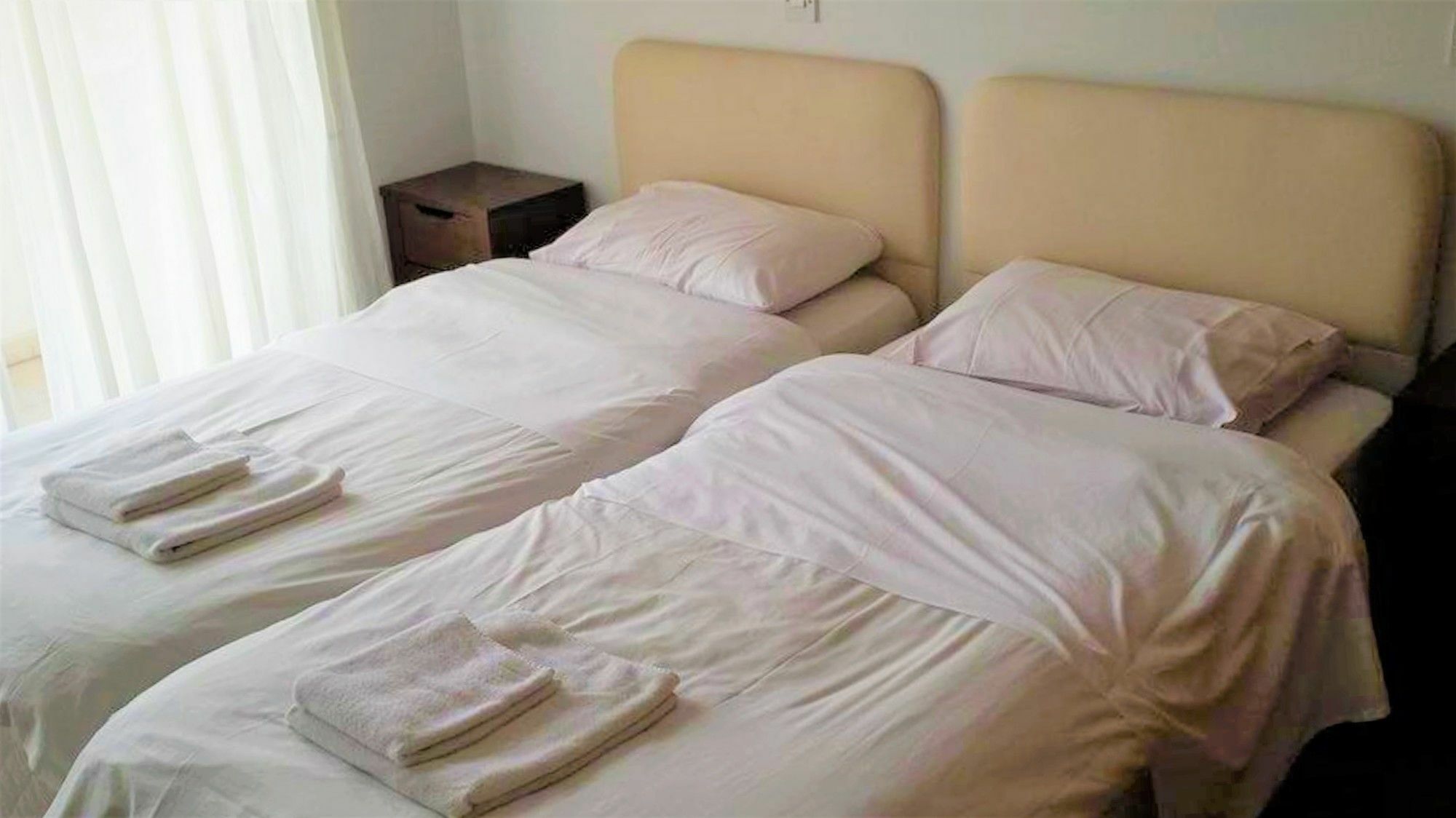 Francis Apartments Λάρνακα Εξωτερικό φωτογραφία